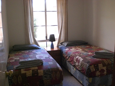 1_4th_Bedroom