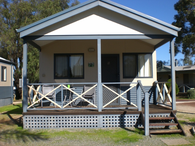 Cabin_2_(640x480)