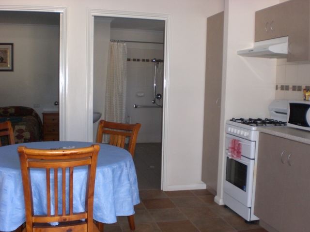 Cabin_5__(640x480)