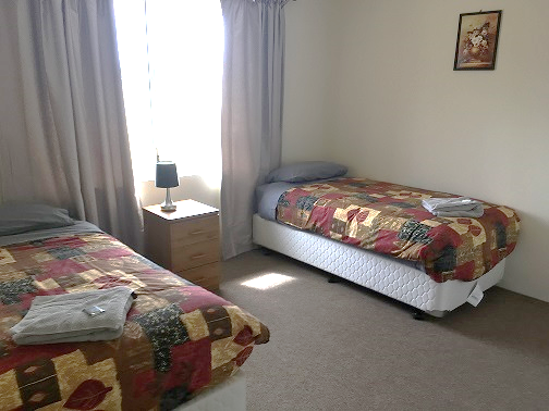 cobb_and_co_twin_bedroom cobb_and_co_twin_bedroom